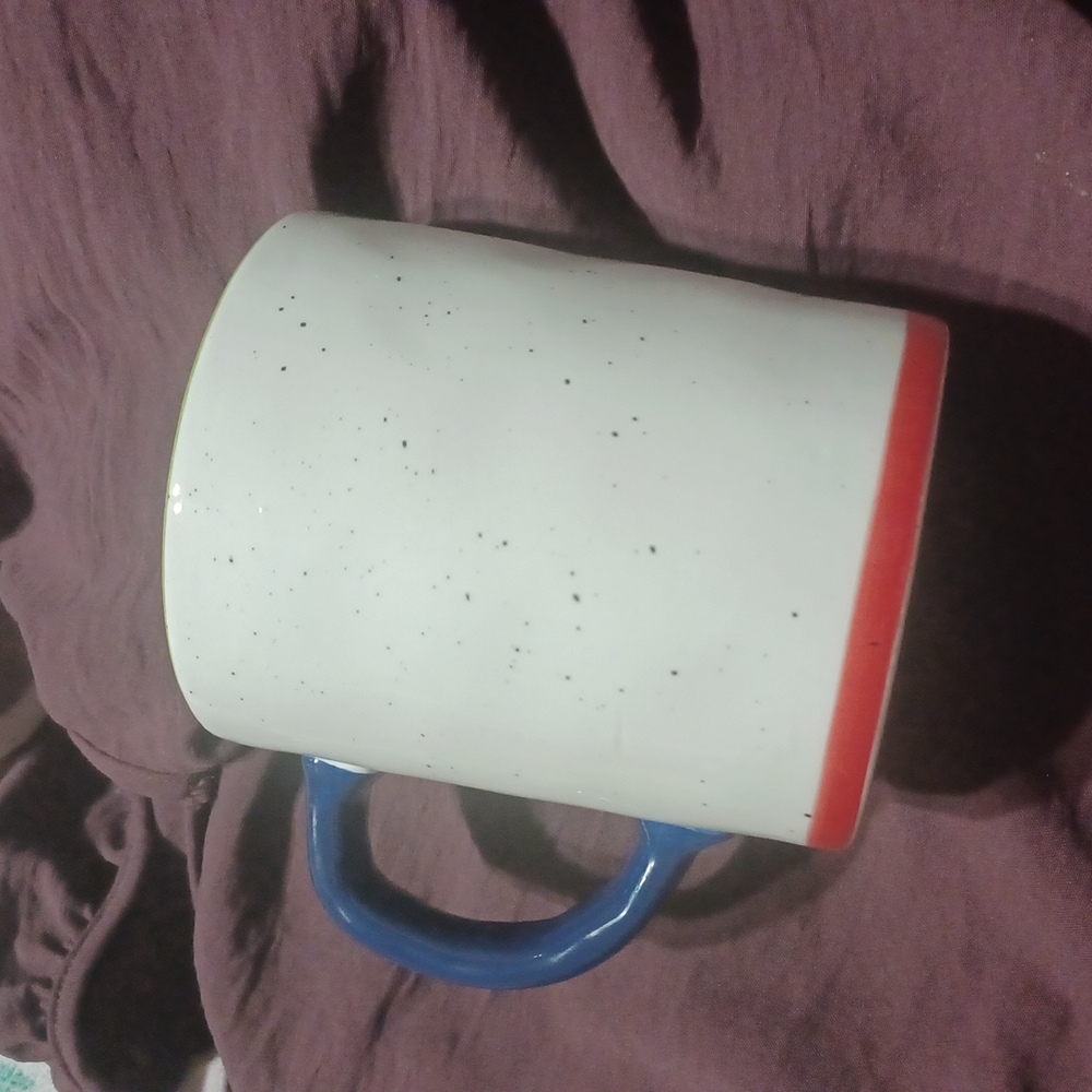 Cup - Picture 2 of 4